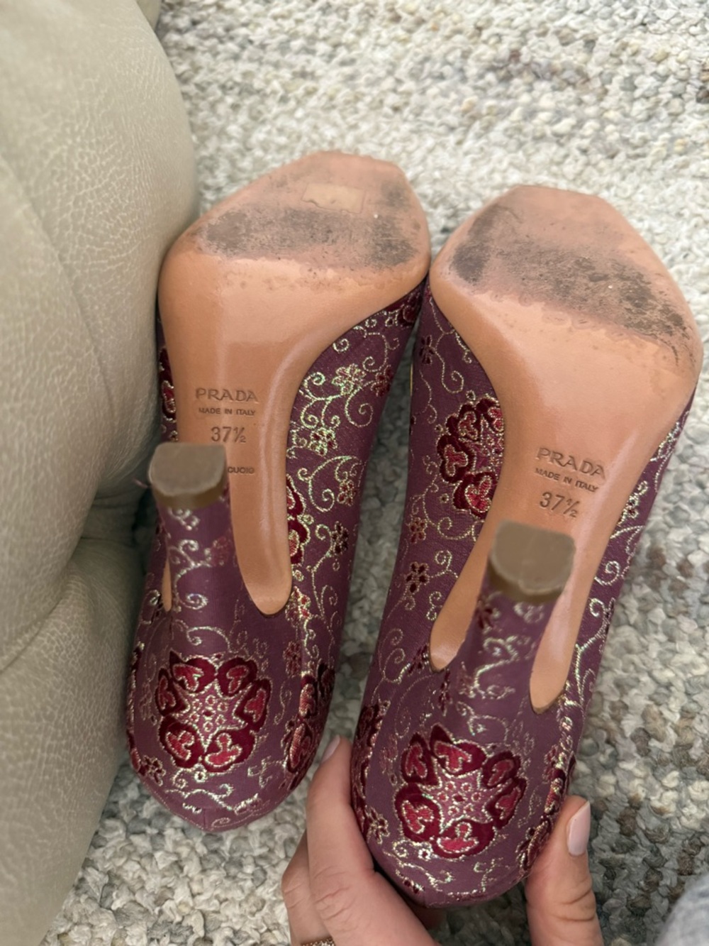 Vintage Prada Plum & Gold Brocade Pumps - Picture 8 of 9